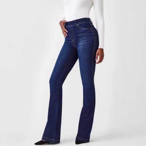 Spanx Flare Jeans in Midnight Shade High Rise Pull-On Shaping Slimming Size XL - Picture 1 of 12